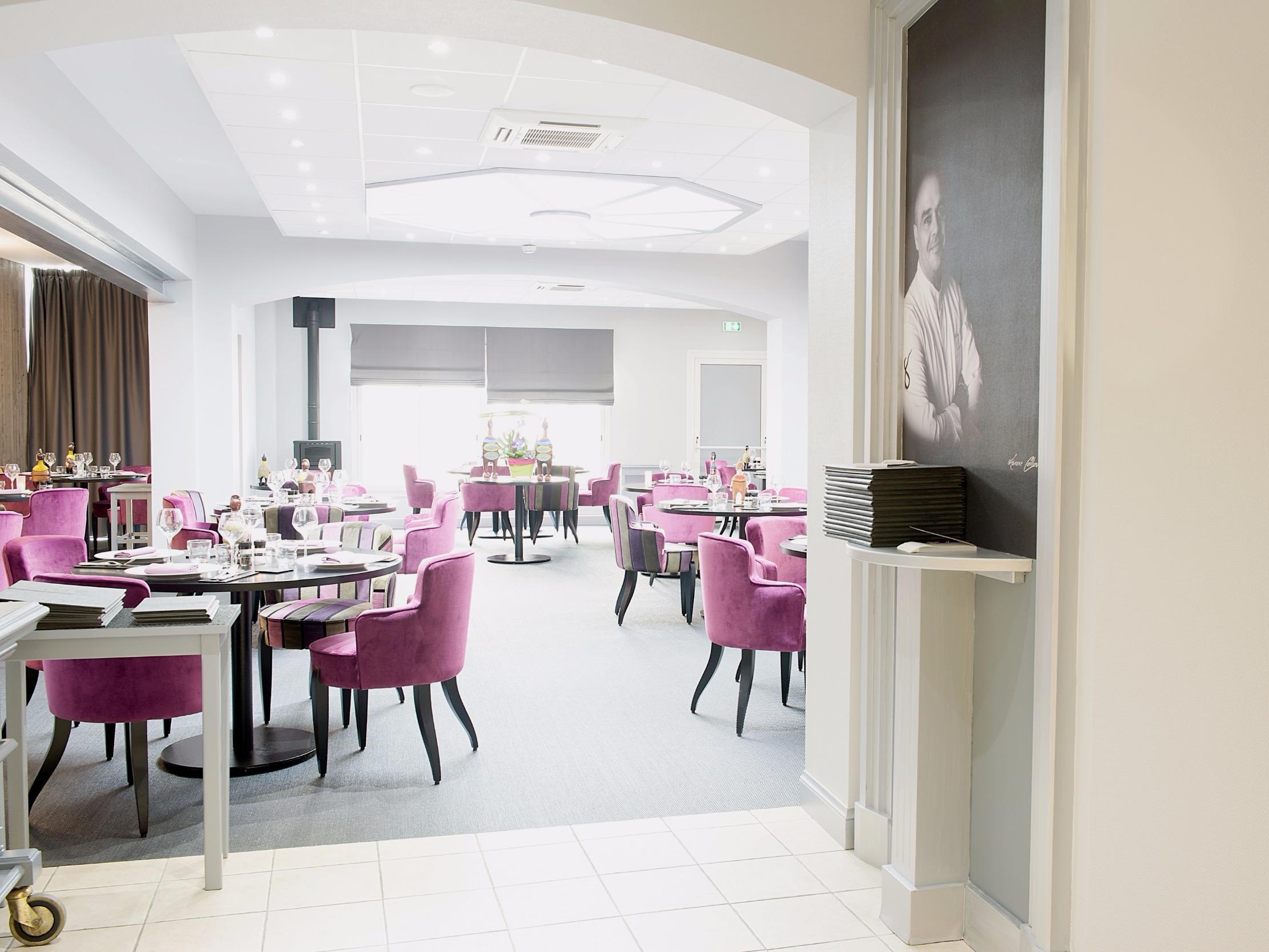 Logis De France Restaurant Le Lucullus Hotel Montmorillon