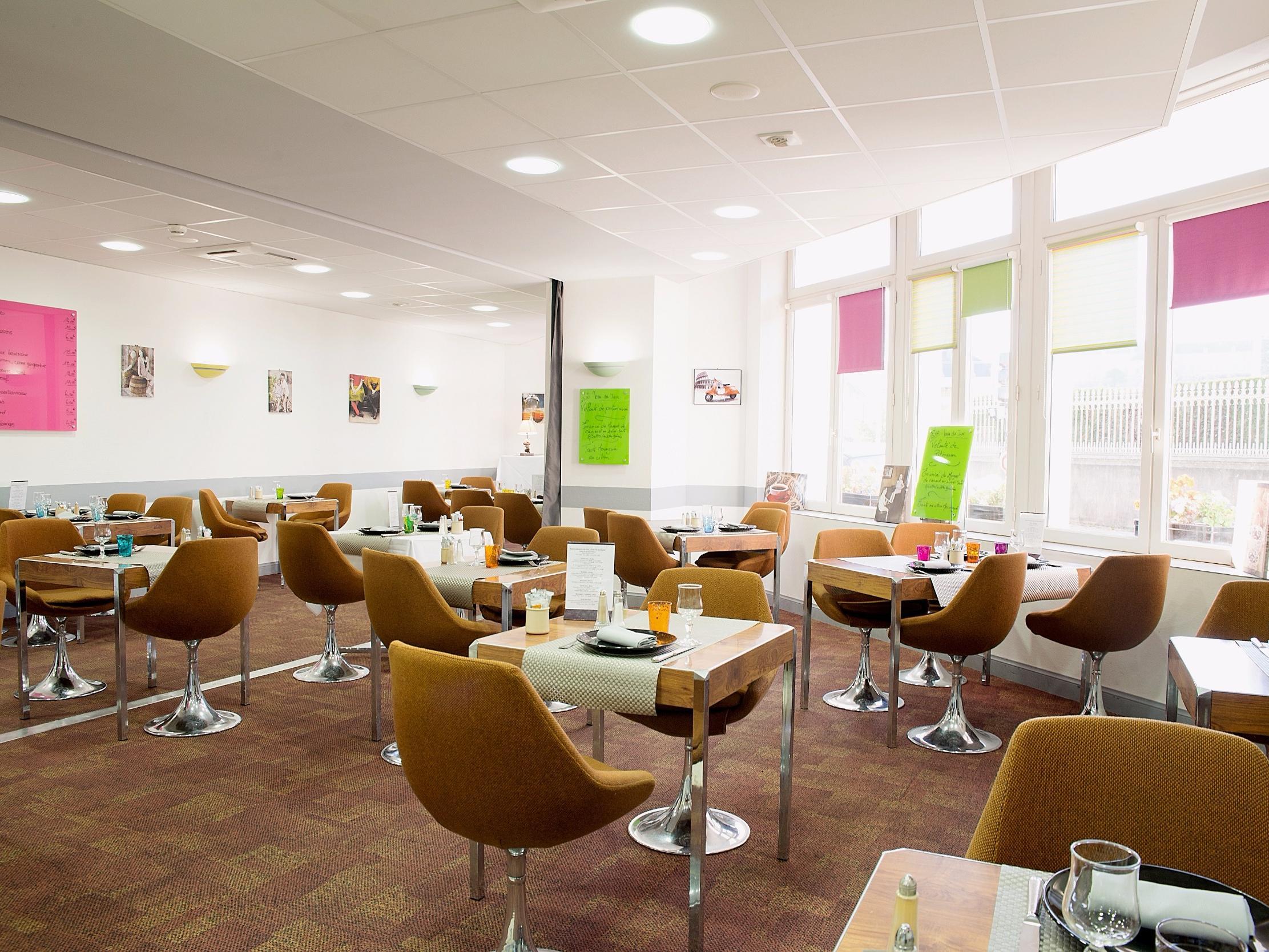 Logis De France Restaurant Le Lucullus 2* Montmorillon