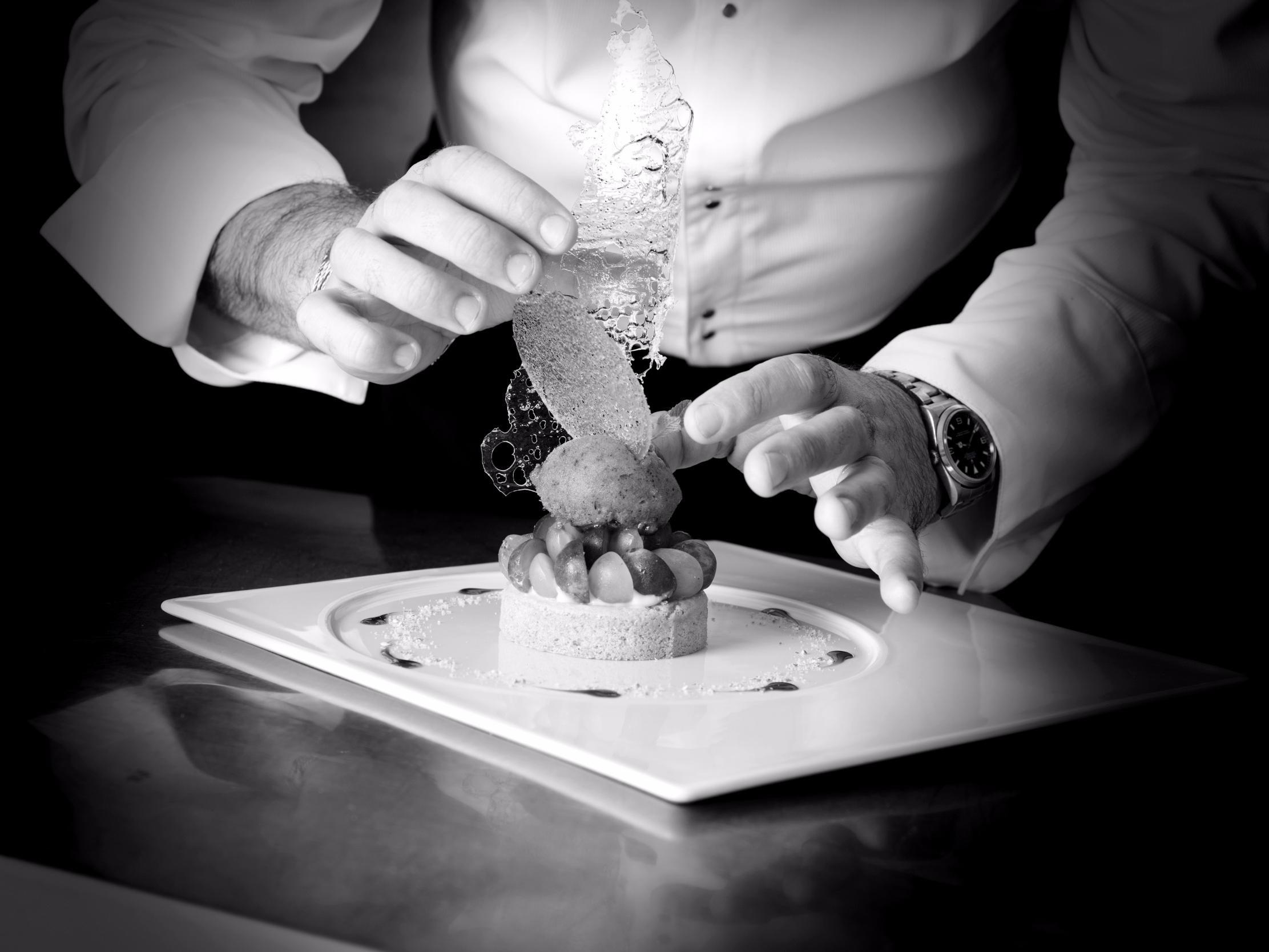 Logis De France Restaurant Le Lucullus Hotel Montmorillon