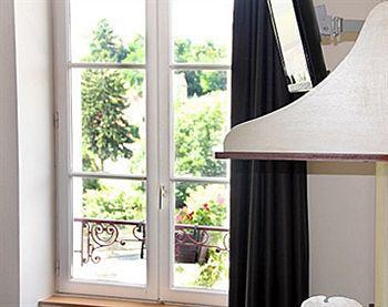 Logis De France Restaurant Le Lucullus Hotel