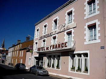 Hotel Logis De France Restaurant Le Lucullus Montmorillon