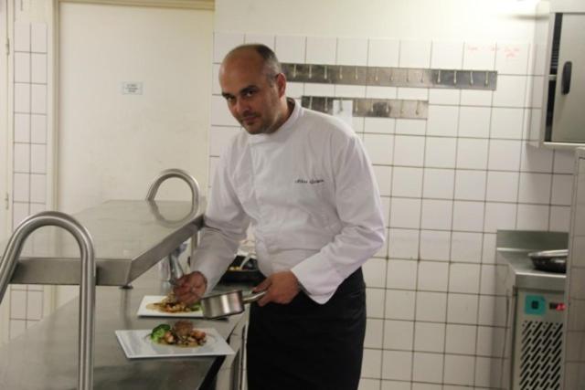 Logis De France Restaurant Le Lucullus Hotel Montmorillon